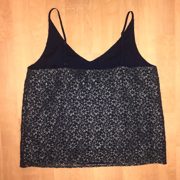 Banana Republic Lace Blue Tank Top - Picture 2 of 5